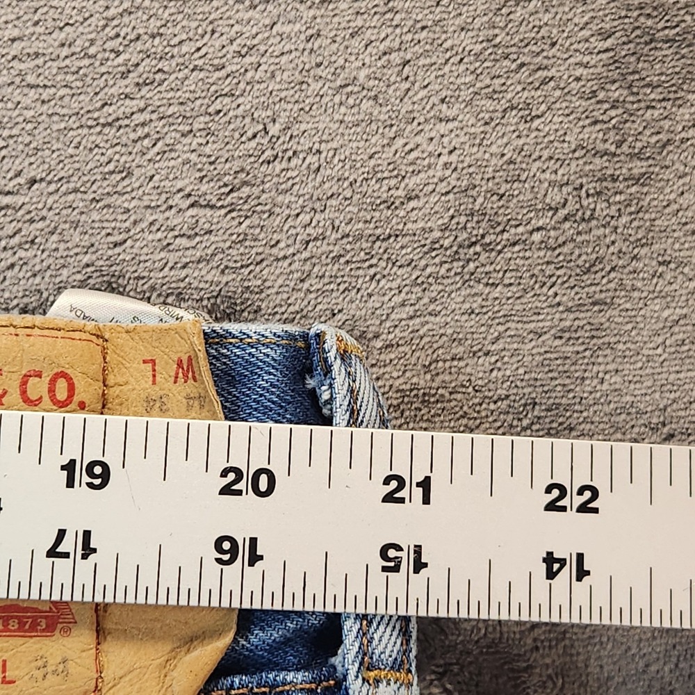 Levis 501 Jeans Mens 44x34 Blue Button Fly Original Straight Denim - Picture 7 of 11